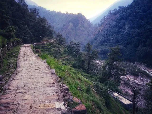 nanu village to madhmaheswar temple