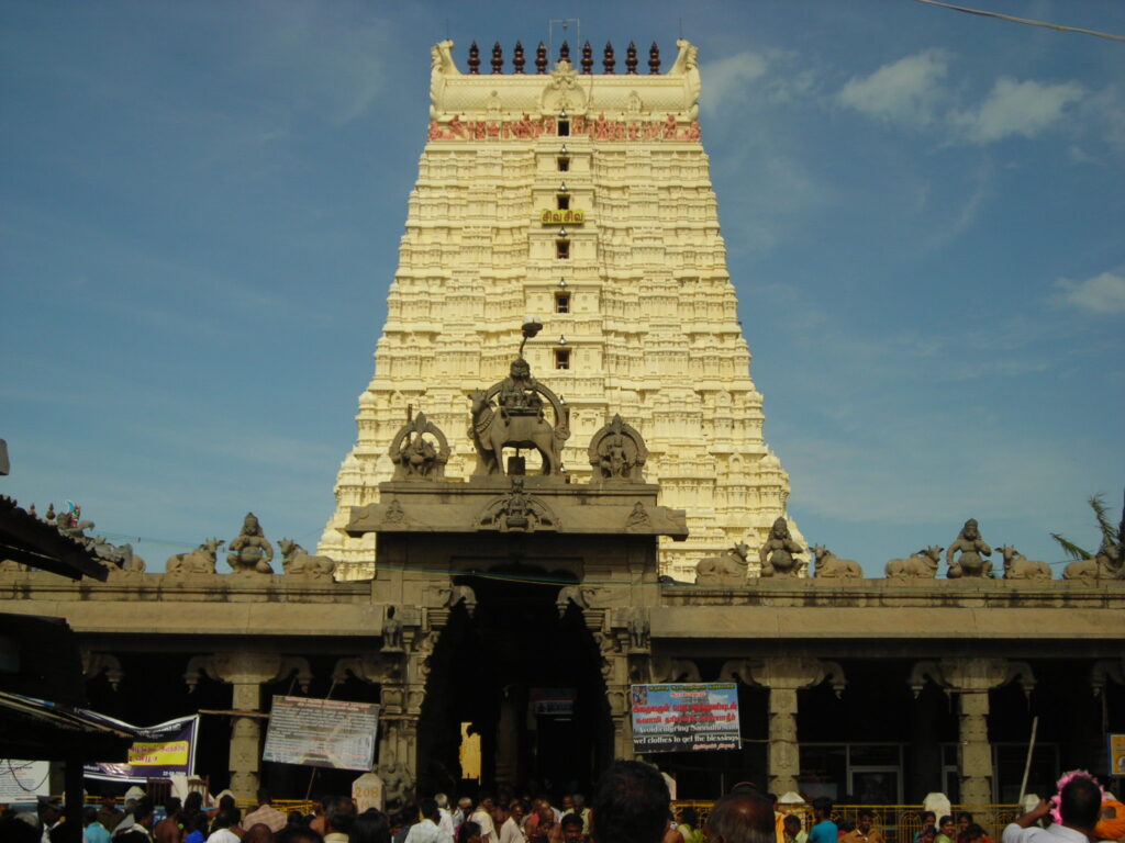 Rameshwaram Temple – Famous Jyotirlinga in Tamil Nadu