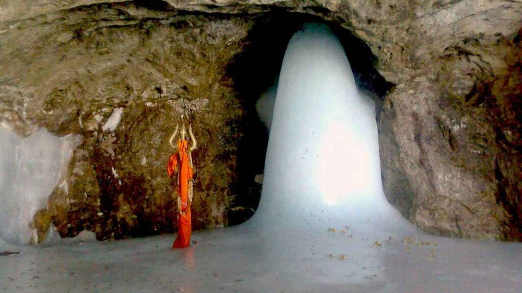 Amarnath Cave Temple – Sacred Ice Shiva Linga & Yatra Guide