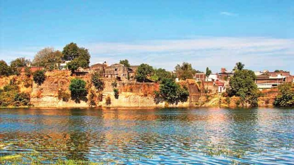 Bhimashankar Temple Maharashtra – Jyotirlinga Darshan, Timings & Travel Guide