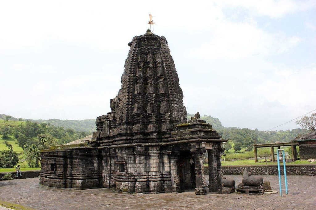 Bhimashankar Temple Maharashtra – Jyotirlinga Darshan, Timings & Travel Guide