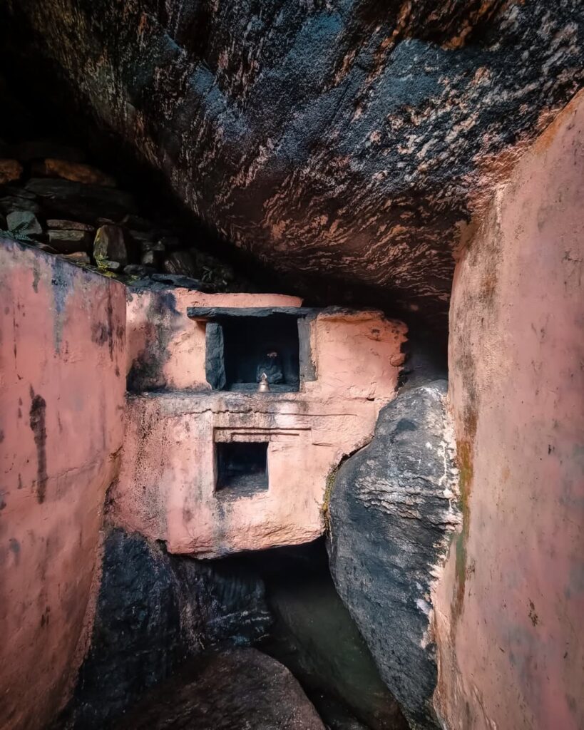  Kalpeshwar Temple – Sacred Panch Kedar in Uttarakhand