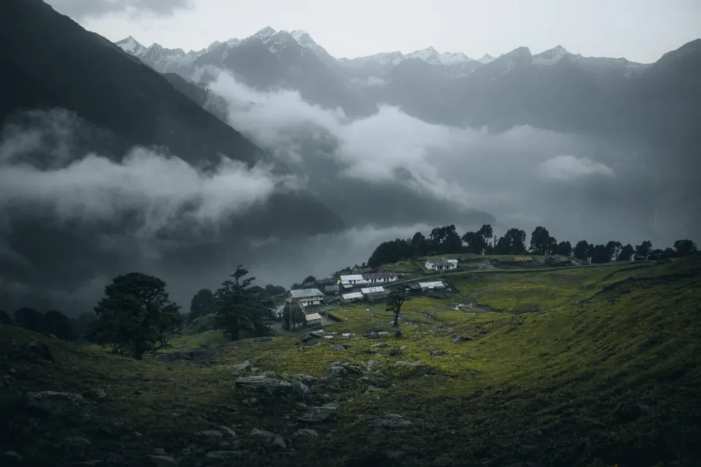 second kedar of lord shiva madhmaheswar temple