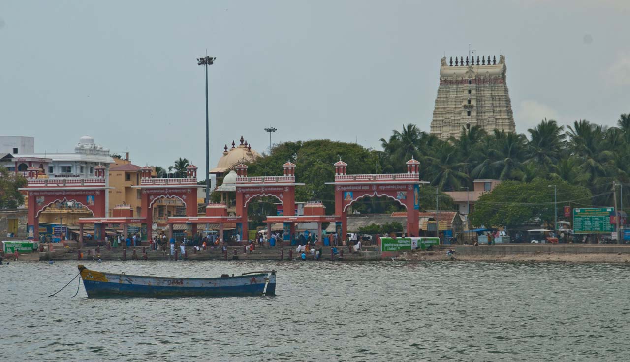 Rameshwaram Temple – Famous Jyotirlinga in Tamil Nadu