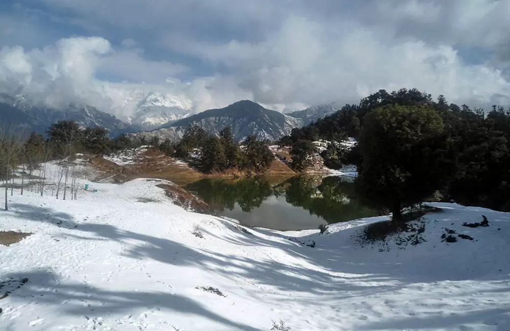 deoria tal in winter