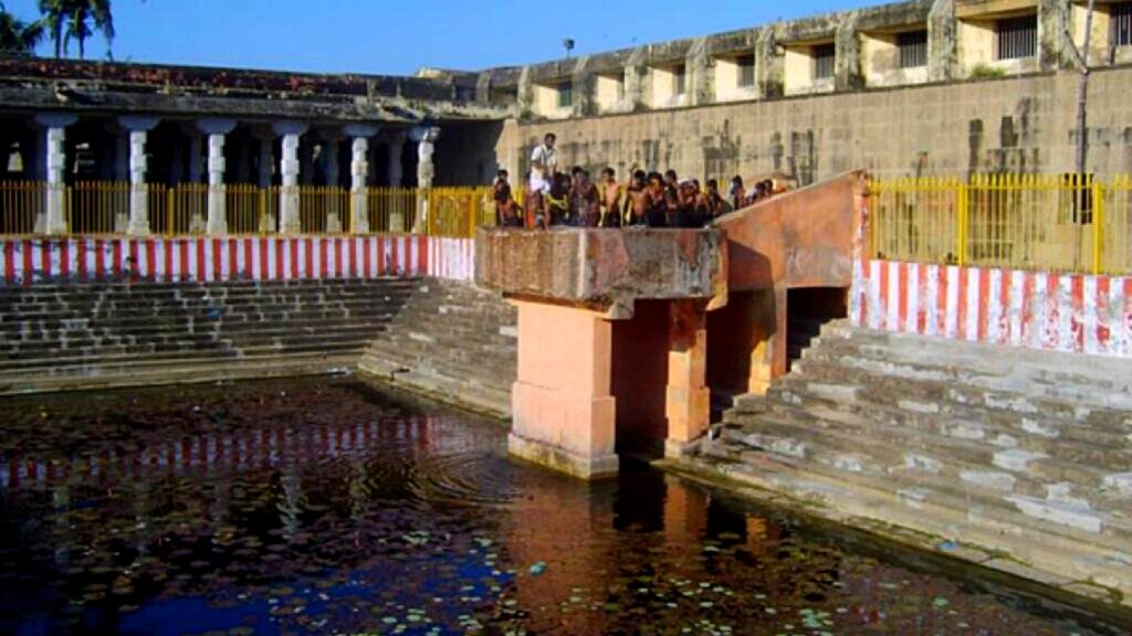 Rameshwaram Temple – Famous Jyotirlinga in Tamil Nadu