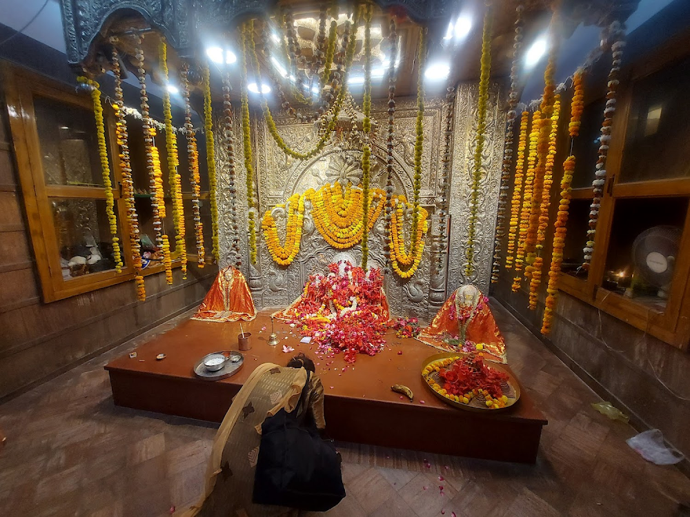 Lalita Devi Shakti Peeth Prayagraj – History & Significance