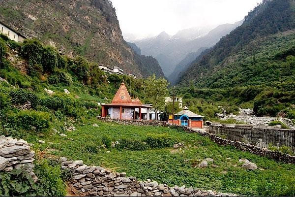 Hanuman Chatti Uttarakhand – Gateway to Yamunotri