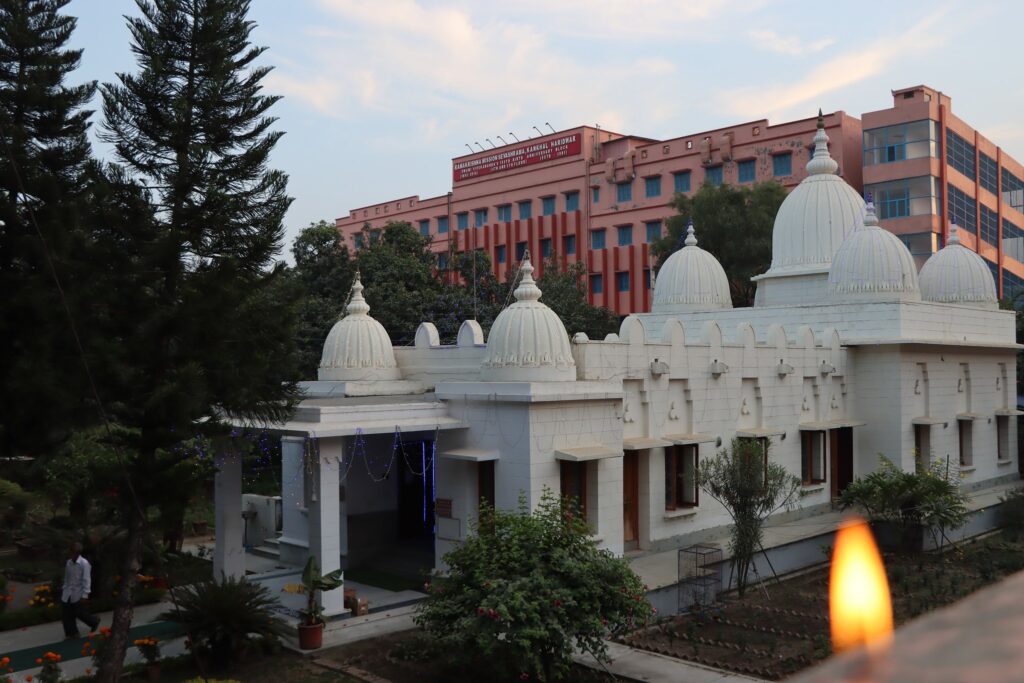 Haridwar Travel Guide – Temples, Ghats & Attractions