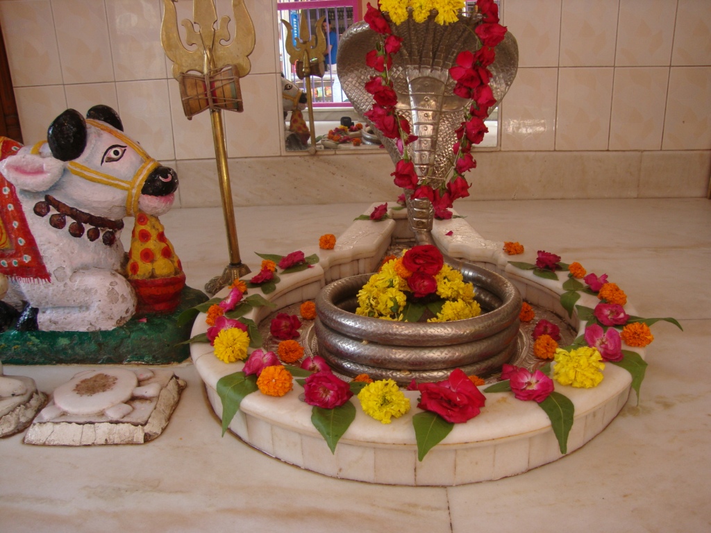 Kamnath Mahadev Temple Bhavnagar – Sacred Shiva Site