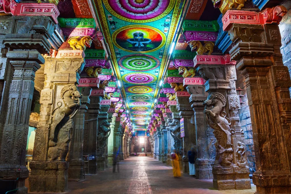 Meenakshi Temple Madurai: History, Architecture & Guide