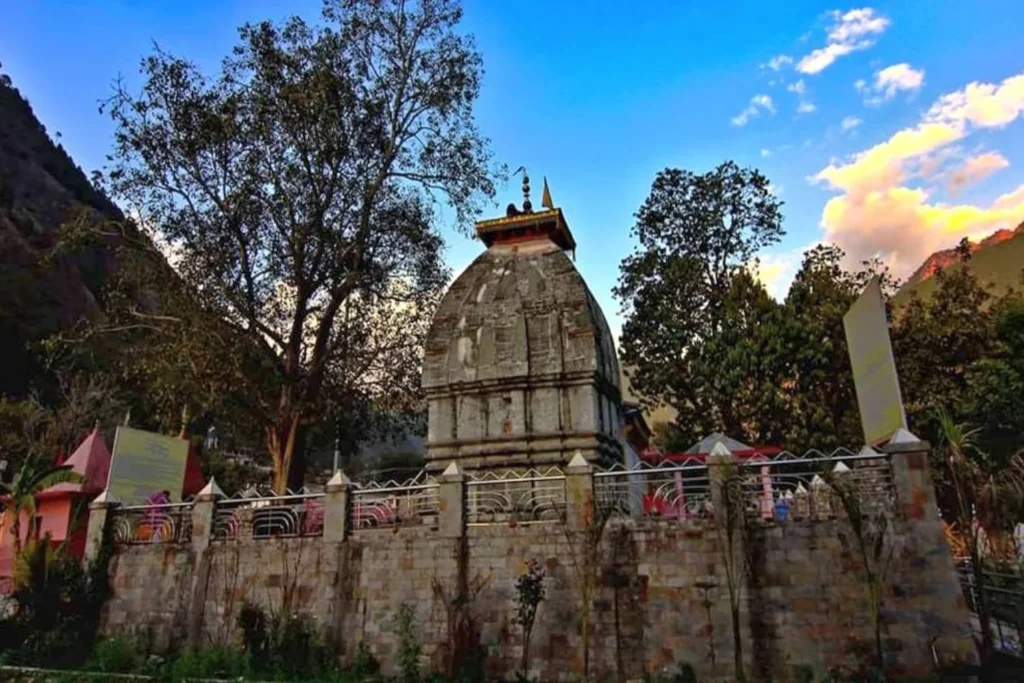 Kashi Vishwanath Temple Uttarkashi – History & Travel