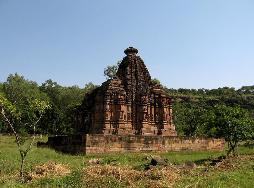 Gyaraspur Shiva Temples MP – Ancient Heritage Guide