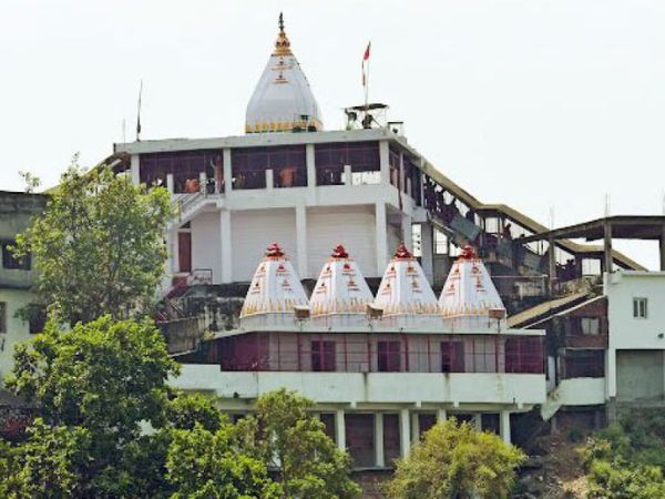 Haridwar Travel Guide – Temples, Ghats & Attractions