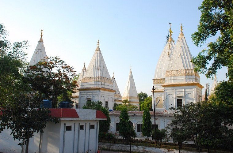 Raghunath Temple Jammu – History, Timings & Travel Guide
