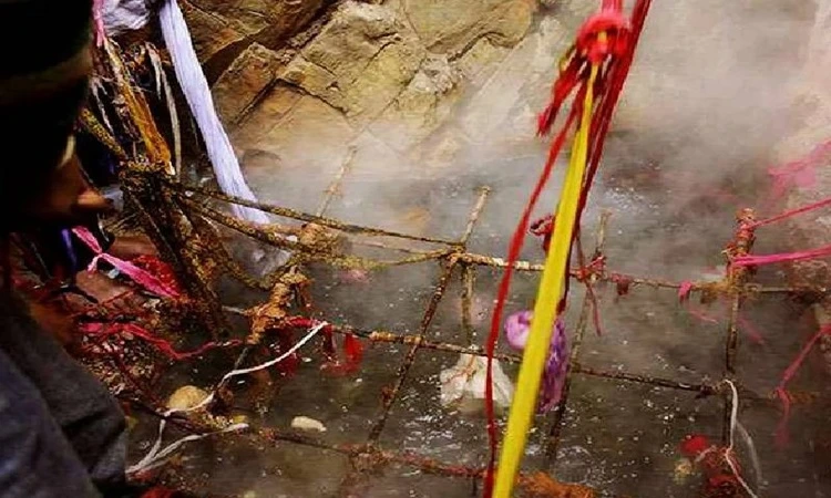 Surya Kund Yamunotri – Sacred Hot Water Spring