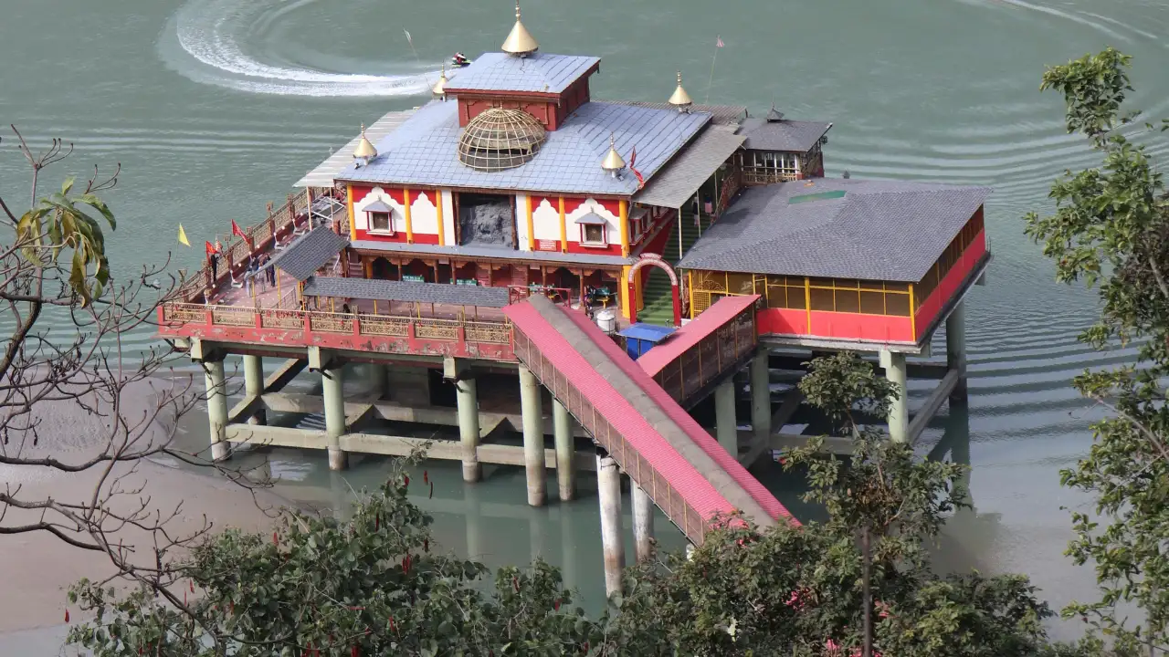 Dhari Devi Temple
